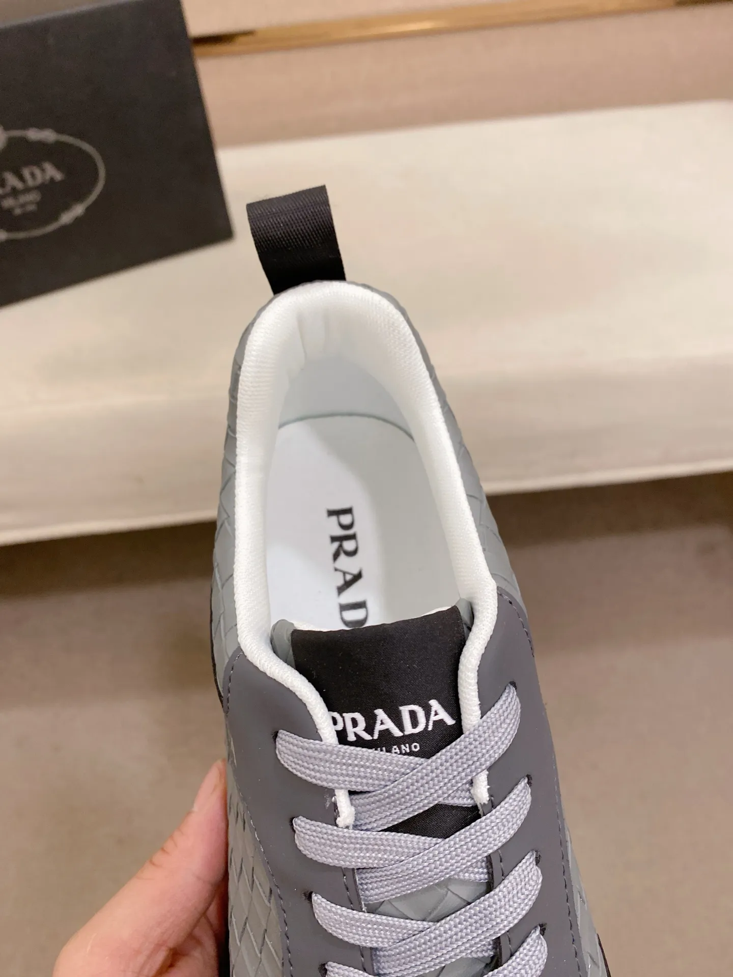 Men's men's shoes💰: 440💰[Prada～Prada] Trendy new styles are on the market. Same style as the official website. Counter quality. Original version. [Strong] [Strong] Imported selected first-layer cowhide. Comfortable and breathable sheepskin lining, fine workmanship, upper layer made of 100% pure cowhide, original last shape, comfortable on the feet, shoe sizes 38 to 44
